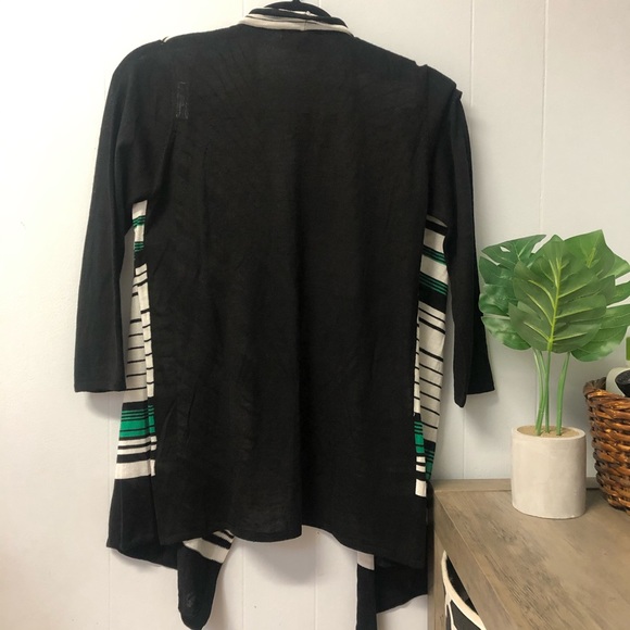 Dress barn ROZ & ALI flyaway Sweater cardigan Sz M - Picture 8 of 11